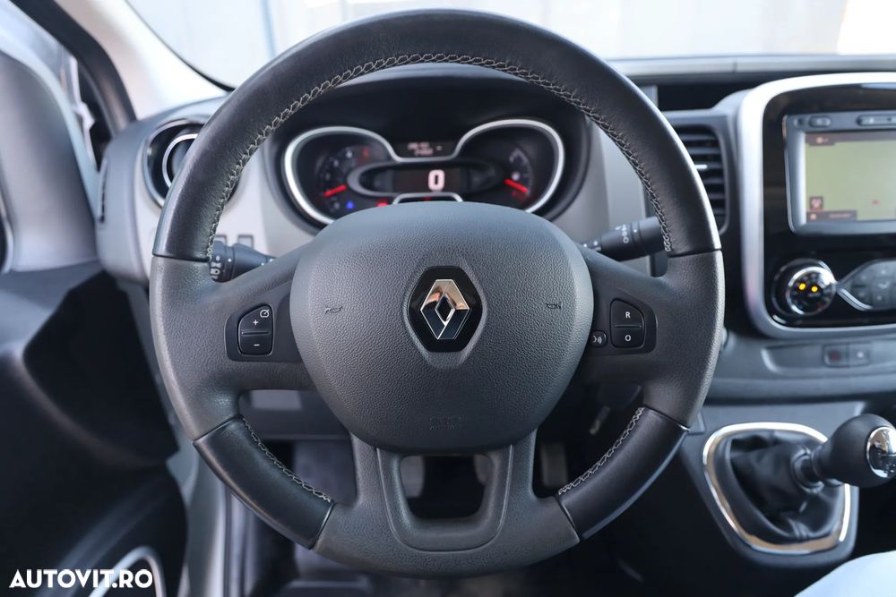 Renault Trafic Combi Authentique - 8