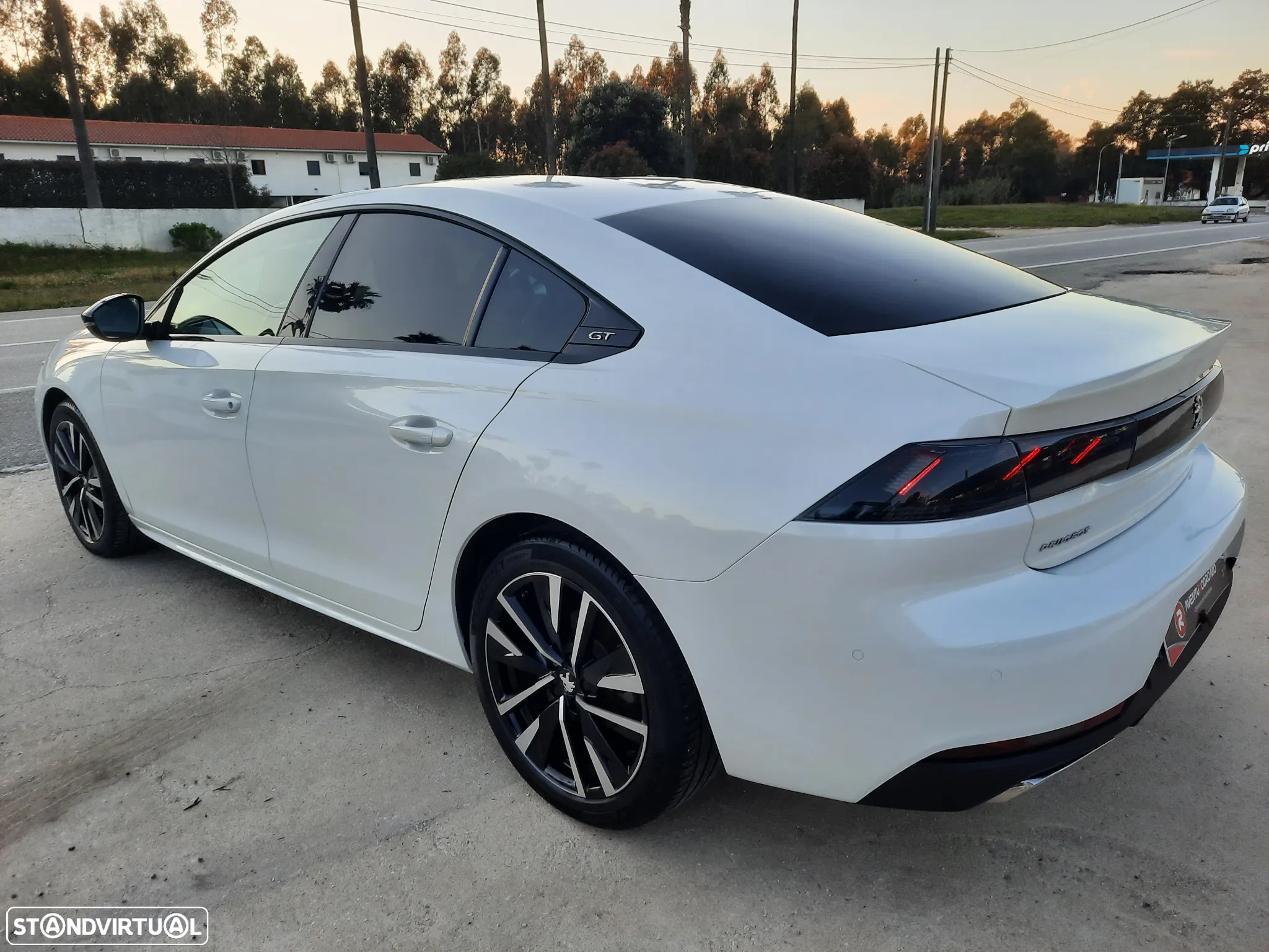 Peugeot 508 1.5 BlueHDi GT EAT8 - 12