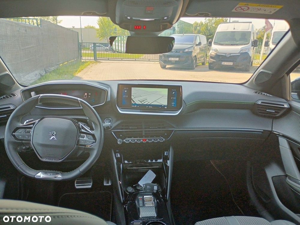 Peugeot 208 1.2 PureTech GT S&S EAT8 - 8