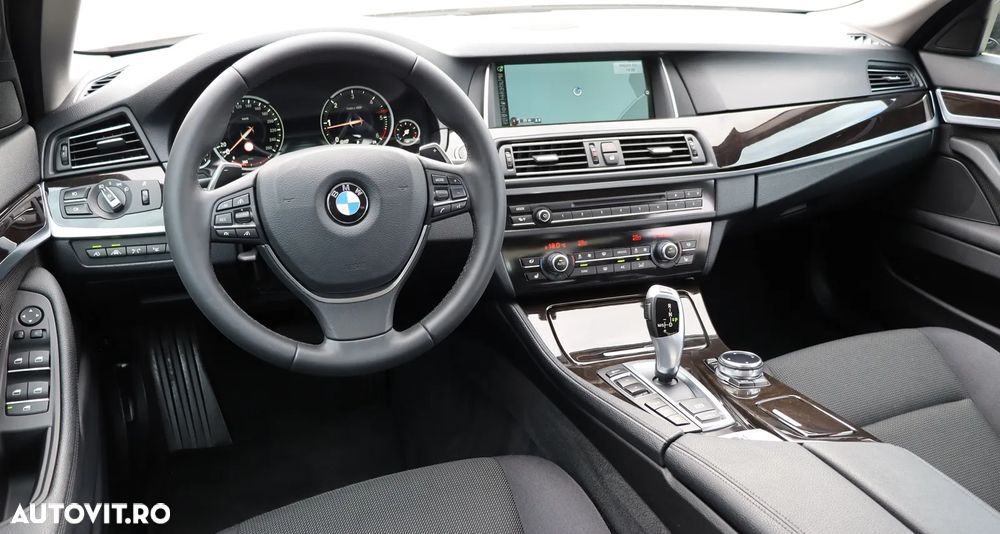 BMW Seria 5 520d - 20