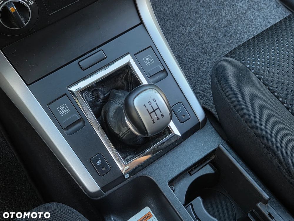 Suzuki Grand Vitara 1.9 DDiS Comfort DPF Family - 37