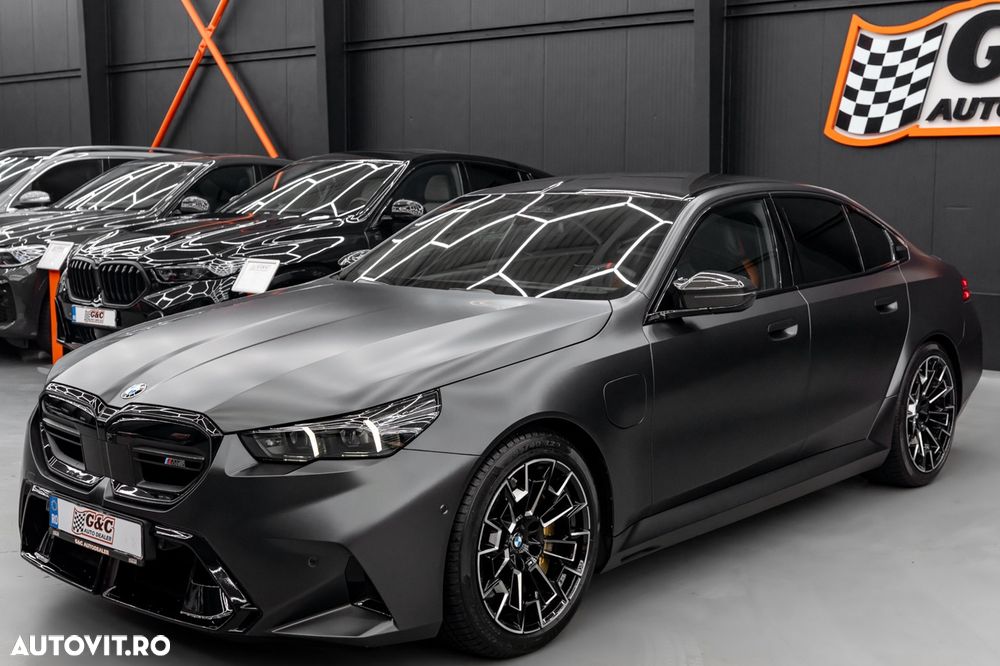 BMW M5 xDrive - 27