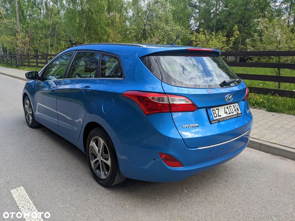 Hyundai i30 1.4 CRDi Premium - 3