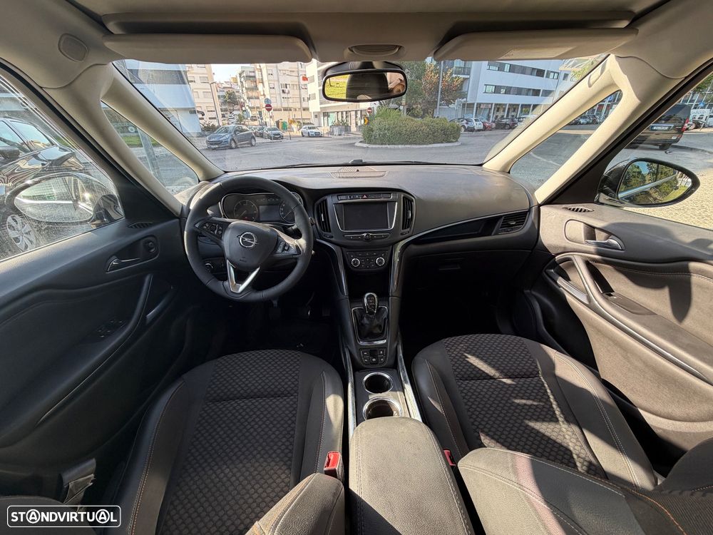 Opel Zafira 1.6 CDTi Dynamic S/S - 25