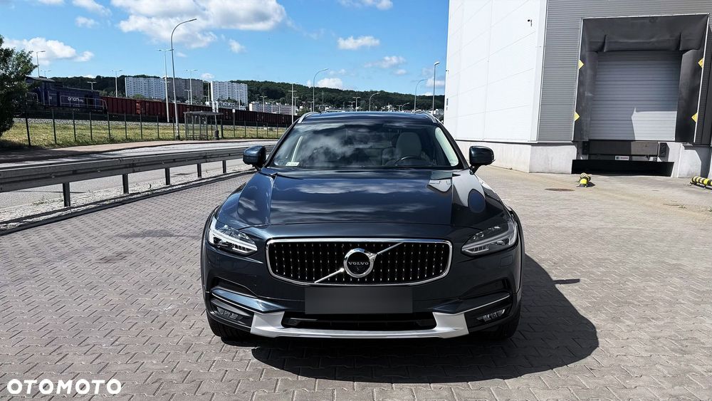 Volvo V90 Cross Country D5 AWD - 5