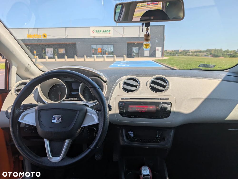 Seat Ibiza 1.6 16V Sport - 8