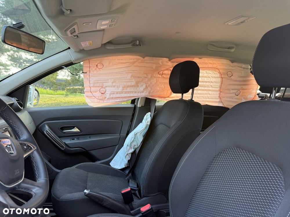 Dacia Duster 1.6 SCe Prestige - 22