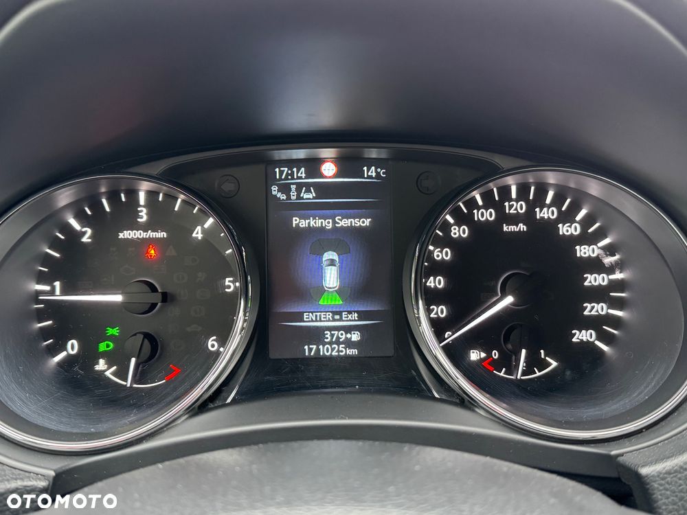 Nissan Qashqai 1.6 DCi TEKNA+ - 31