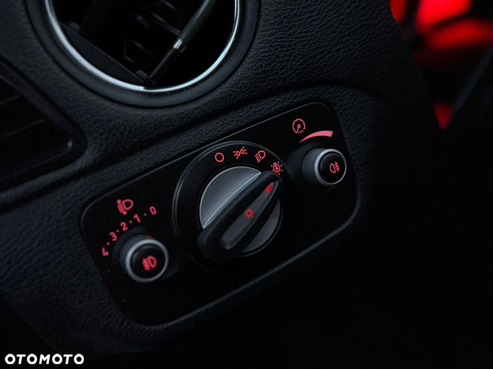 Ford S-Max - 19