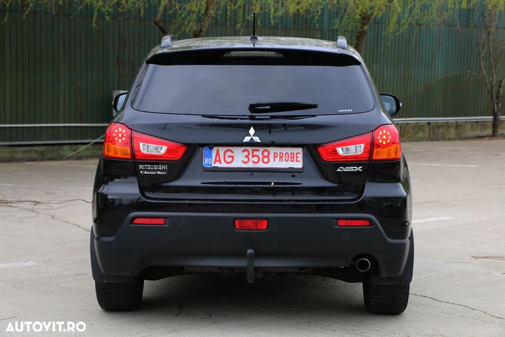 Mitsubishi ASX 1.8 DI-D 4WD Instyle - 13