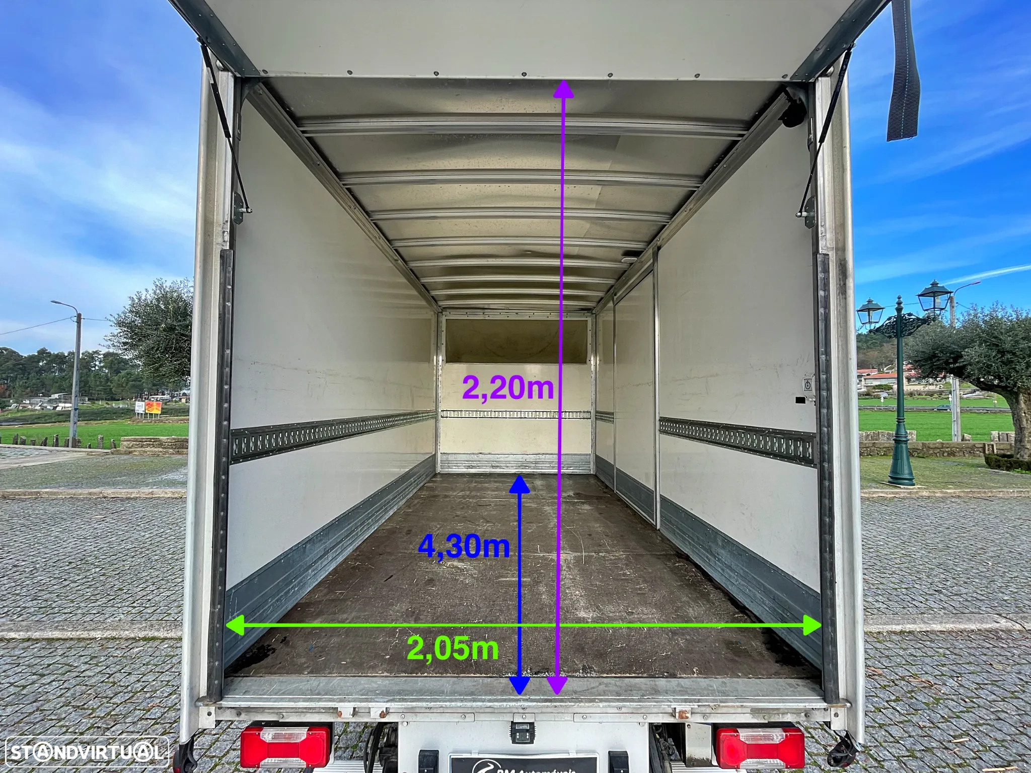 Iveco Daily 3.0D Contentor + Plataforma Elevatória - 20