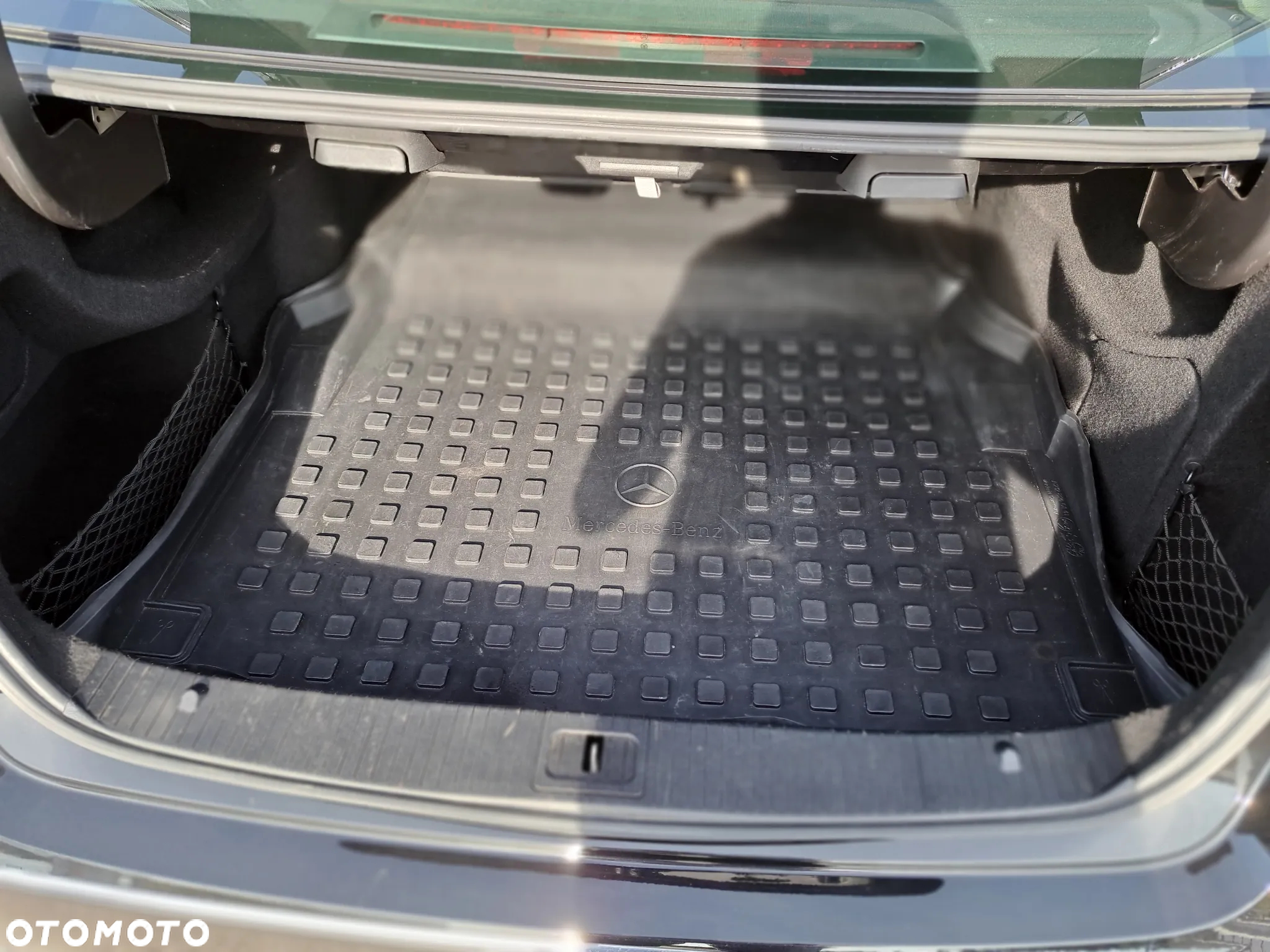 Mercedes-Benz Klasa E 220 CDI BlueEff Avantgarde - 14