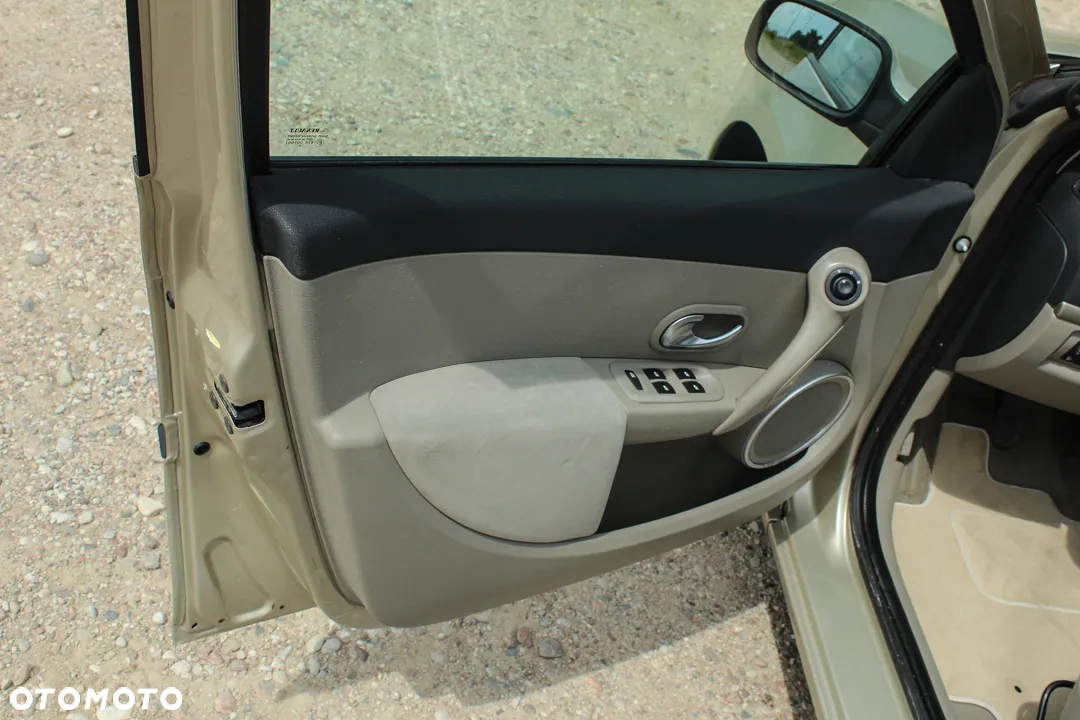Renault Clio 1.6 16V Exception - 28
