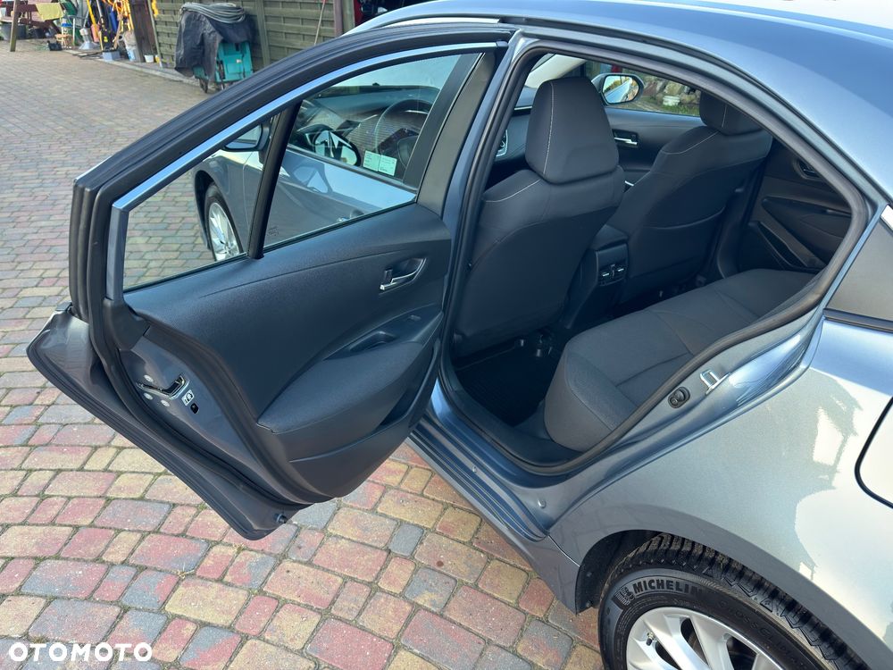 Toyota Corolla 1.6 Comfort - 22