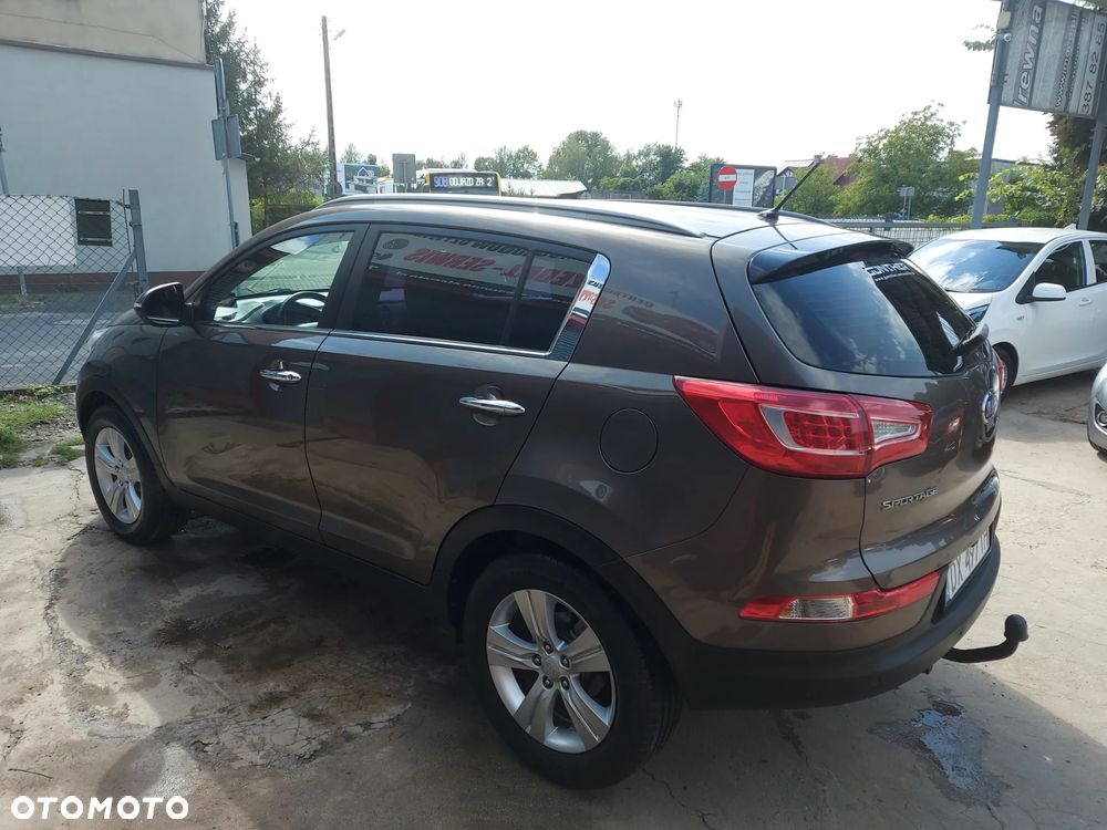 Kia Sportage 2.0 CRDI 4WD Dream-Team Edition - 37