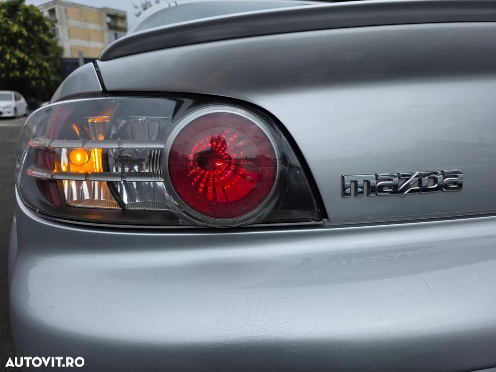 Mazda RX-8 Base - 10