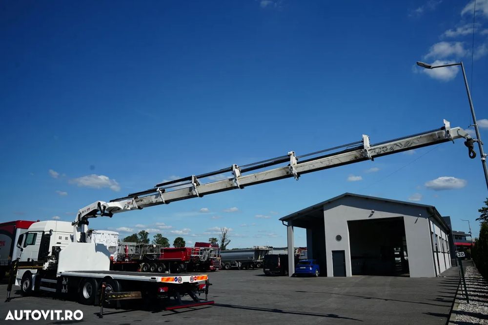 MAN TGX 18.440 / 6x2 / PLATFORMĂ - 6,3 M / HDS HIAB 422 E-6 HIDUO / CAPACITATE MAXIMĂ DE RIDICARE: 12.000 KG / EXTENSIE MAXIMĂ: 16,5 M / TELECOMANDĂ / - 5