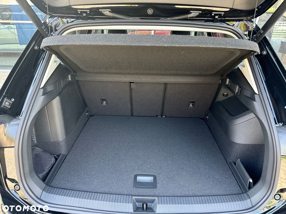 Volkswagen Tiguan 1.5 eHybrid PHEV 150kW Elegance DSG - 32