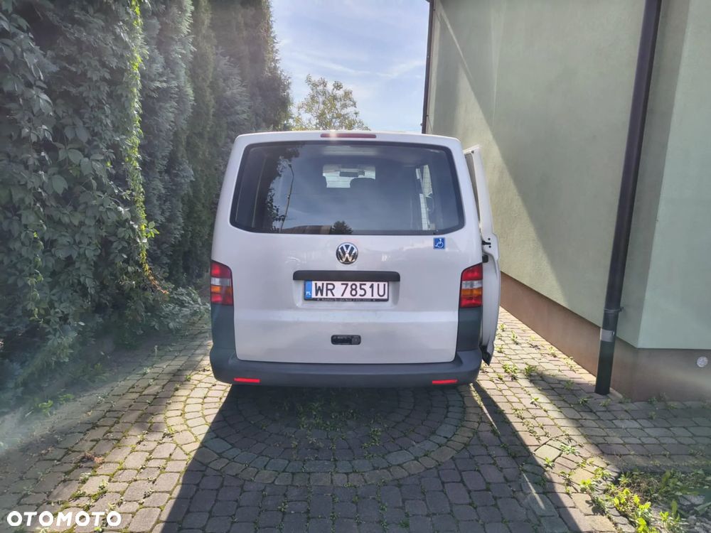 Volkswagen Transporter - 9