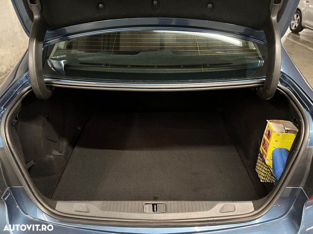 Opel Astra 1.6 CDTI Start/Stop Cosmo - 10