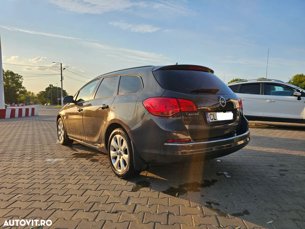 Opel Astra - 2