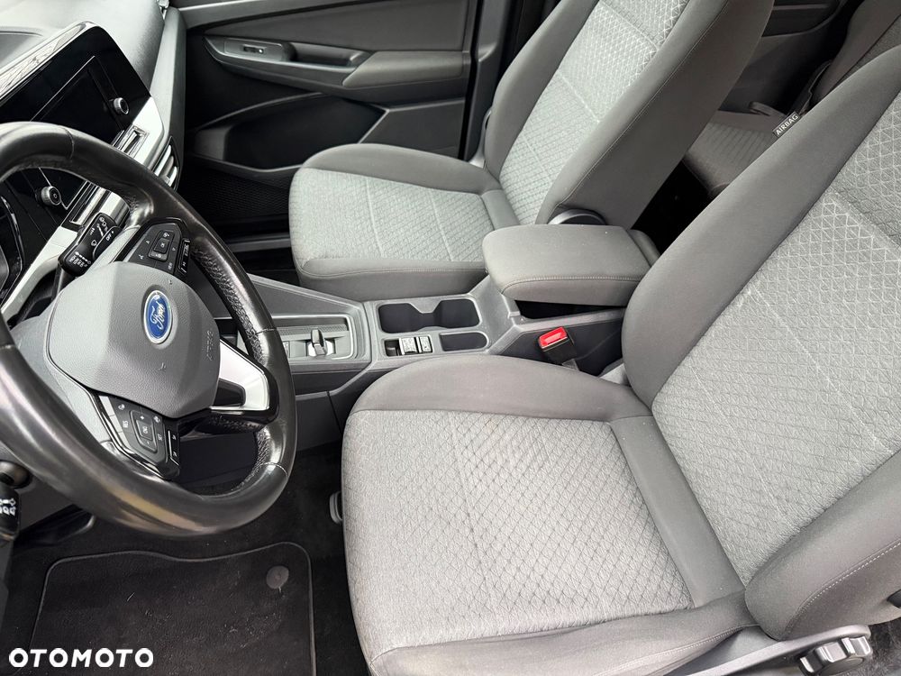 Ford Tourneo Connect Grand - 21