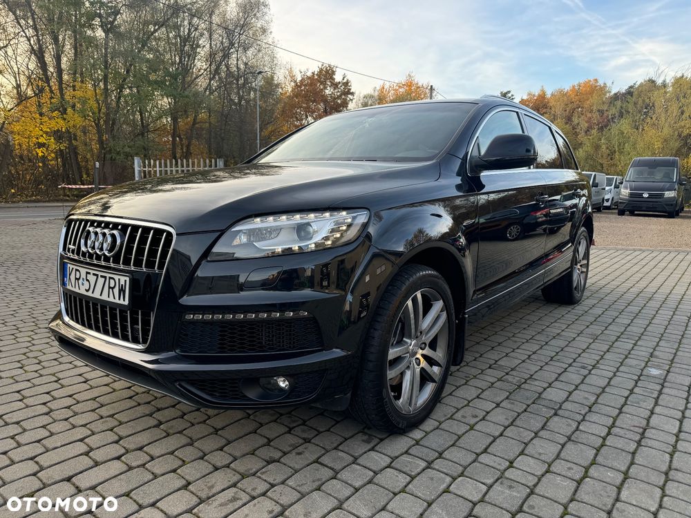 Audi Q7 - 1
