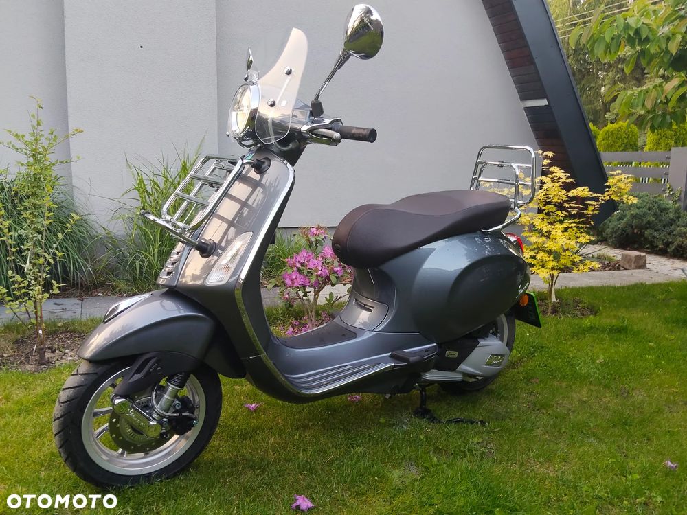 Piaggio Vespa - 5