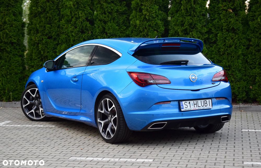 Opel Astra OPC Start/Stop - 17