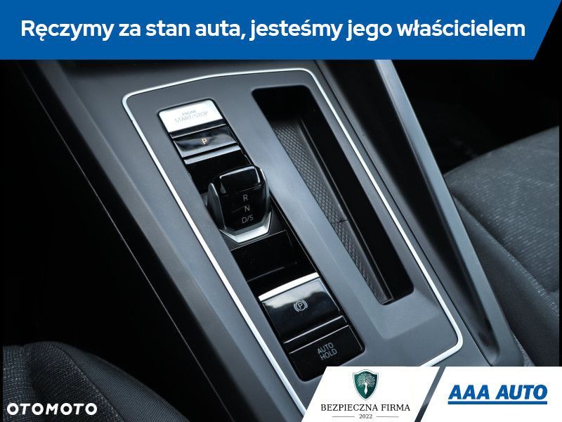 Volkswagen Golf - 16