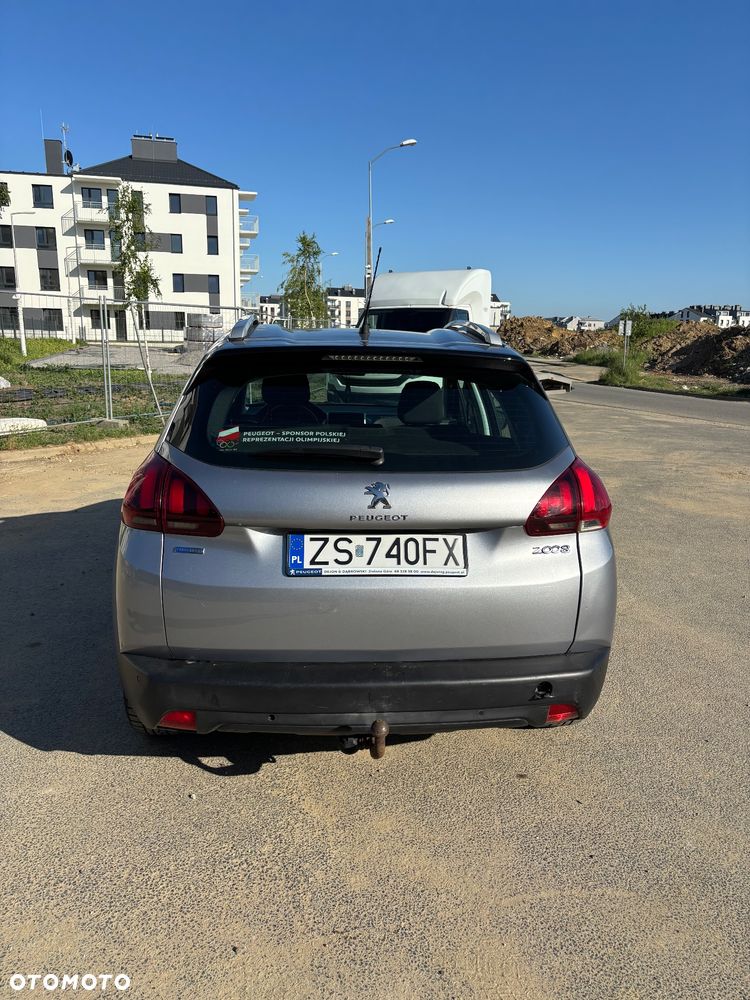 Peugeot 2008 1.2 Pure Tech Active - 5