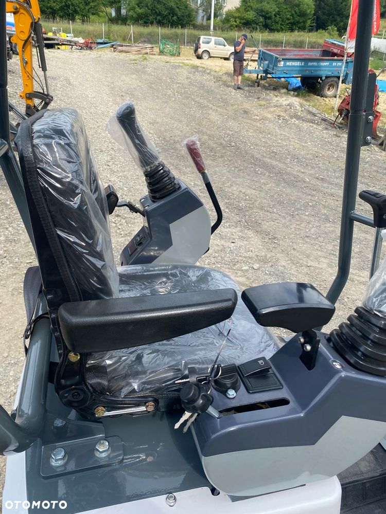 Inny Mini Koparka XTM X10S PRO 1000kg NOWA - 9