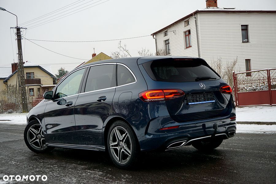 Mercedes-Benz Klasa B 180 7G-DCT AMG Line Advanced Plus - 3