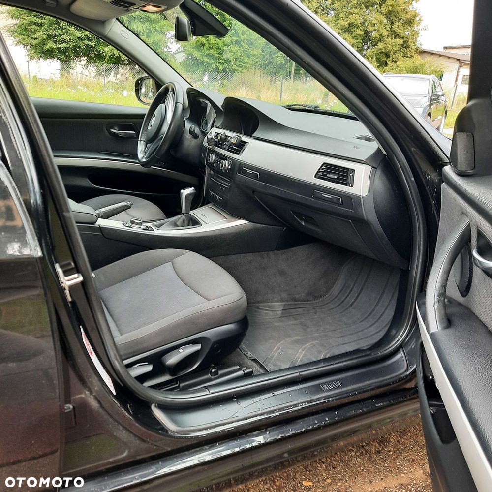 BMW Seria 3 - 8
