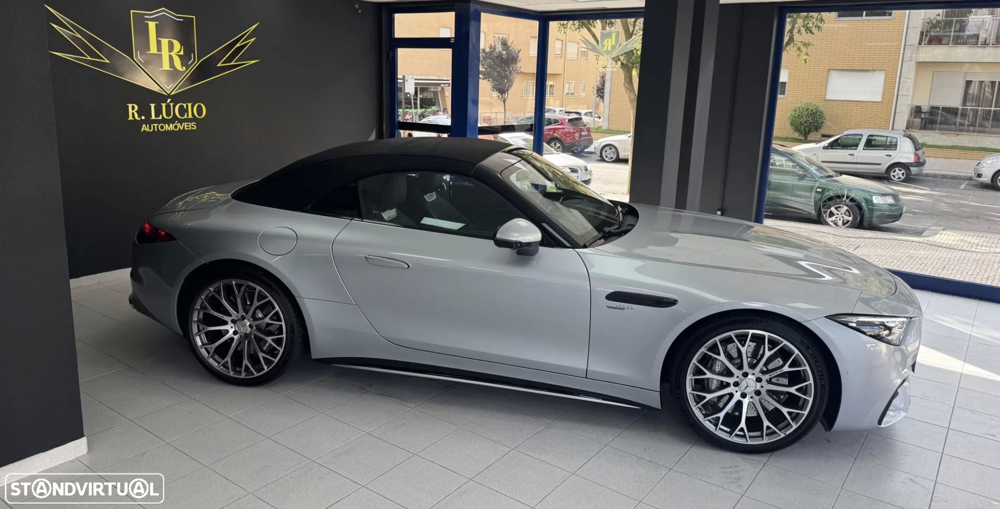 Mercedes-Benz SL 43 AMG - 35