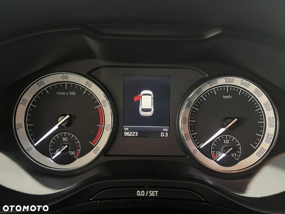 Skoda Karoq 1.5 TSI ACT 4x2 Ambition - 15
