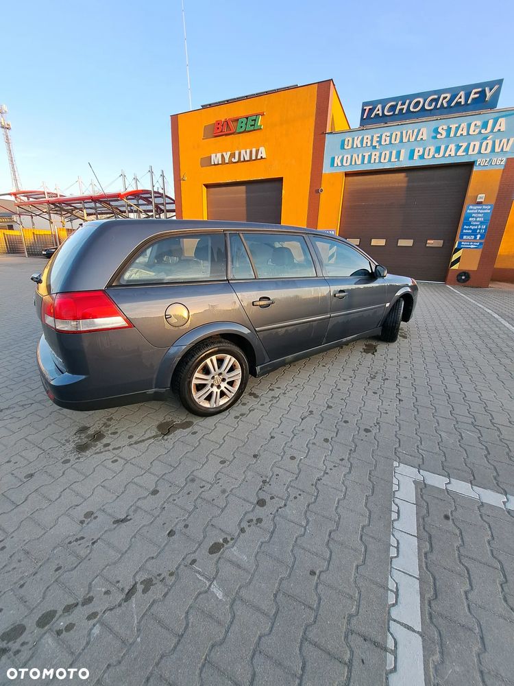 Opel Vectra 1.9 CDTI Essentia - 8