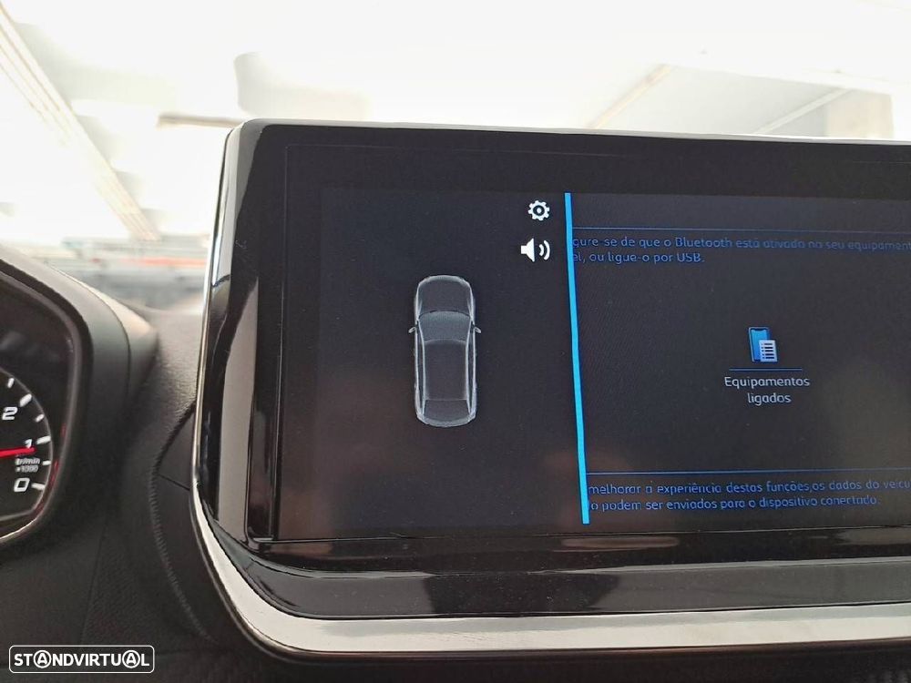 Peugeot 2008 1.2 PureTech Style - 23