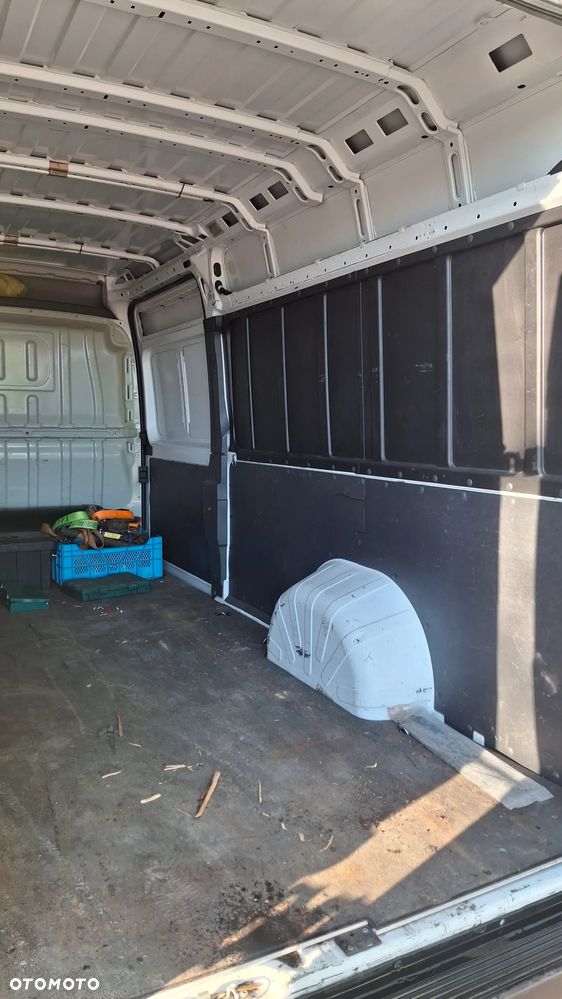 RAM Promaster 3500 - 15