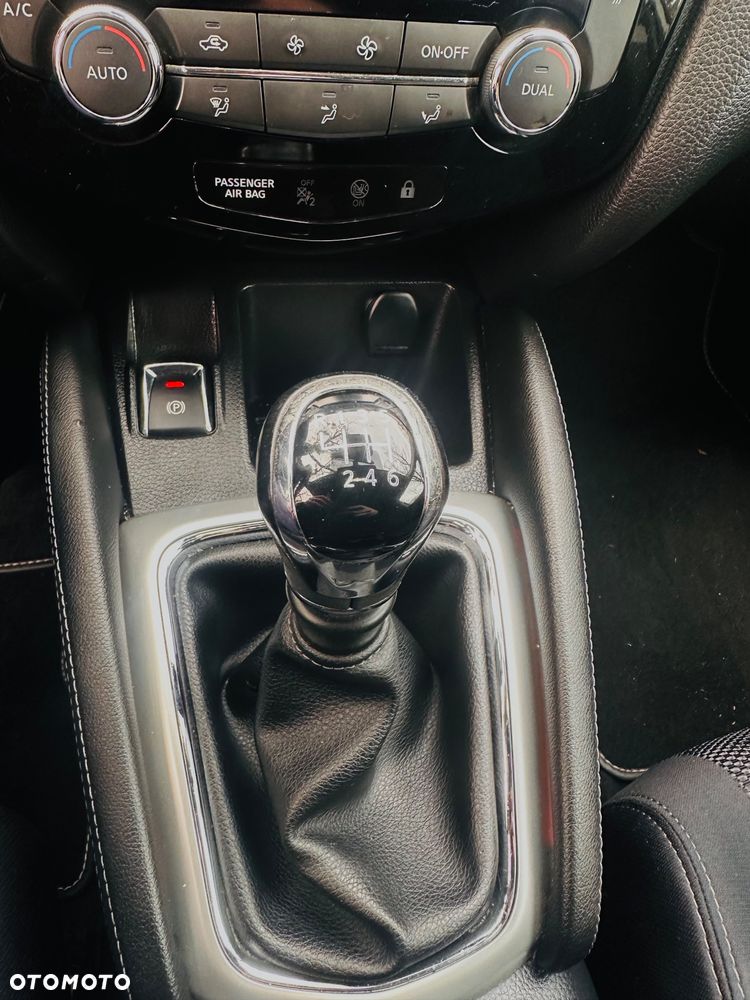 Nissan Qashqai - 17