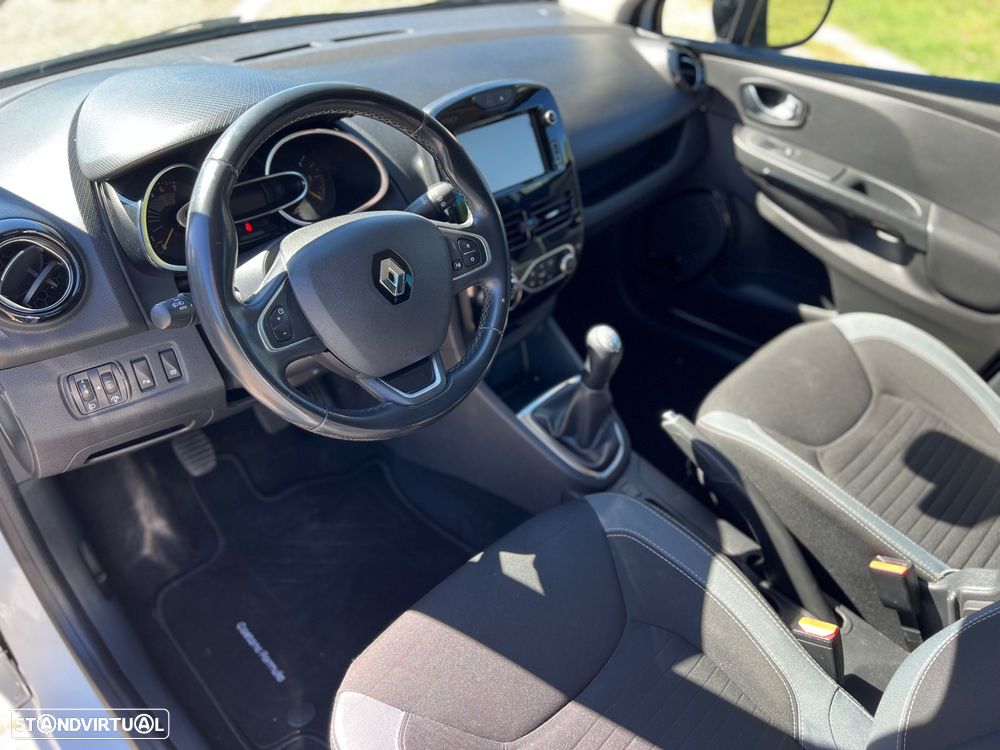 Renault Clio Sport Tourer 0.9 TCE Dynamique S - 10