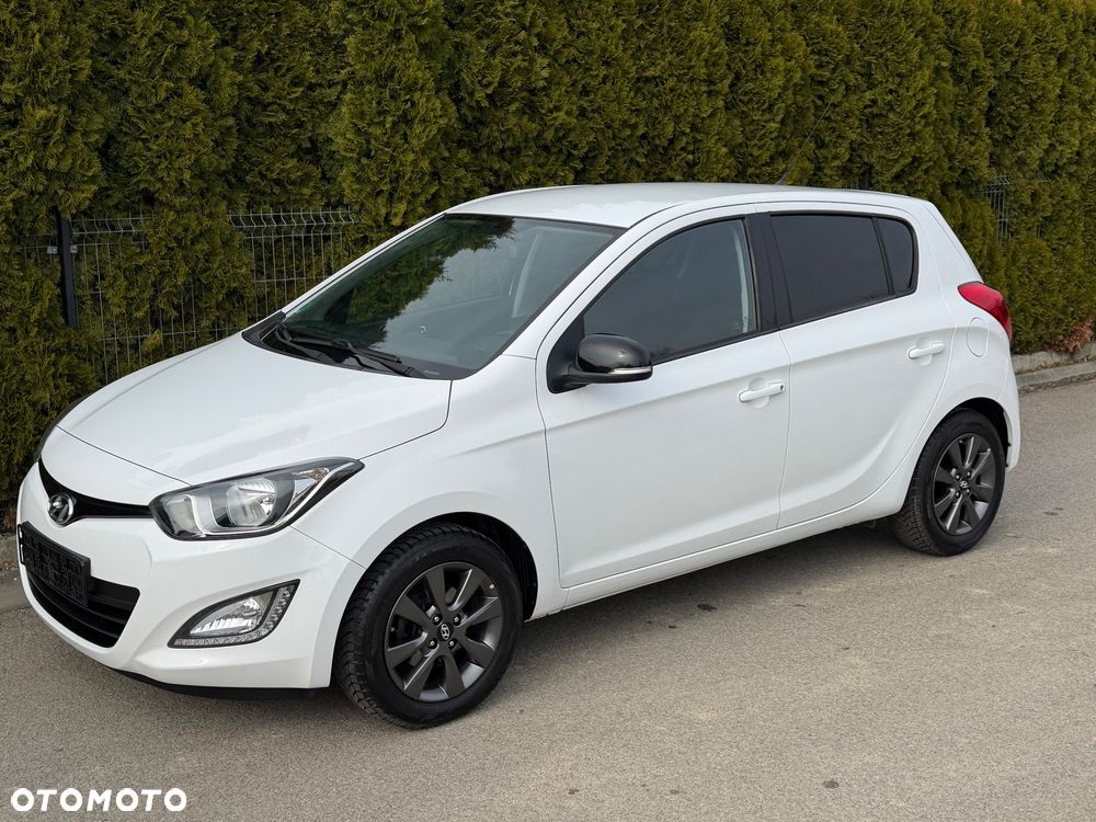 Hyundai i20 1.2 Fifa World Cup Edition - 15