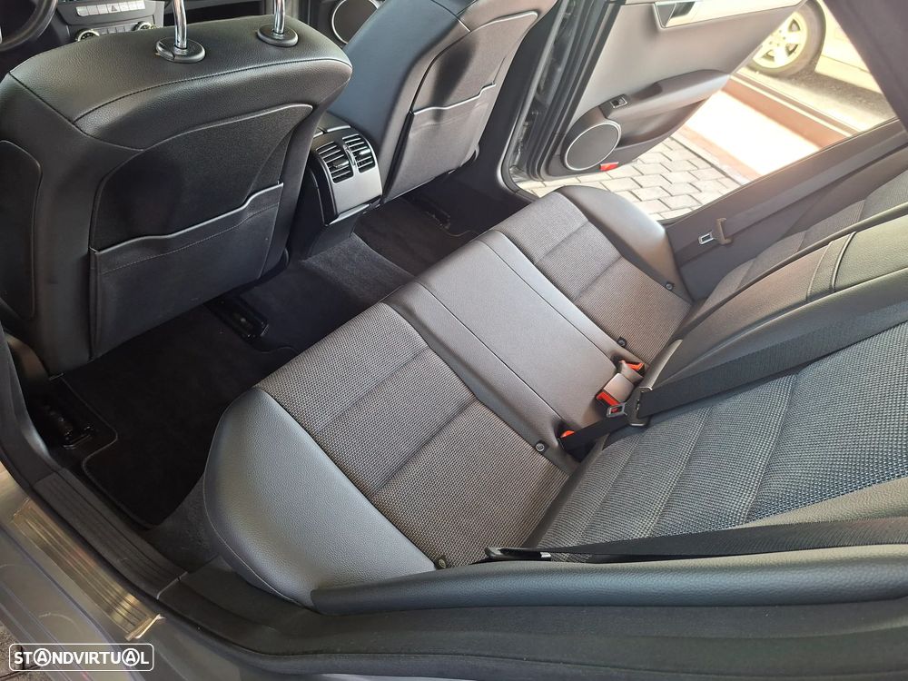 Mercedes-Benz C 220 CDI Avantgarde Edition - 10