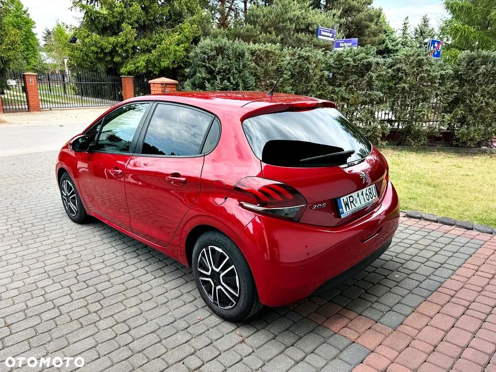 Peugeot 208 1.2 PureTech Allure - 9