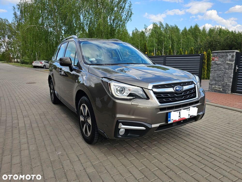 Subaru Forester 2.0 i Exclusive Lineartronic - 21