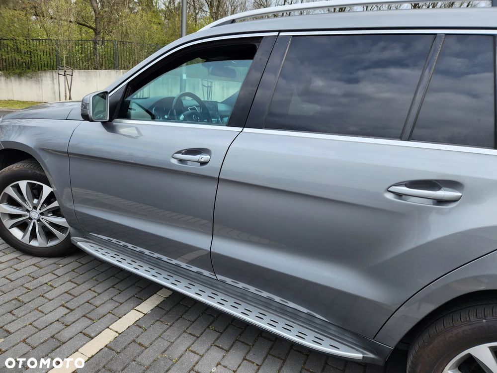 Mercedes-Benz GL - 6