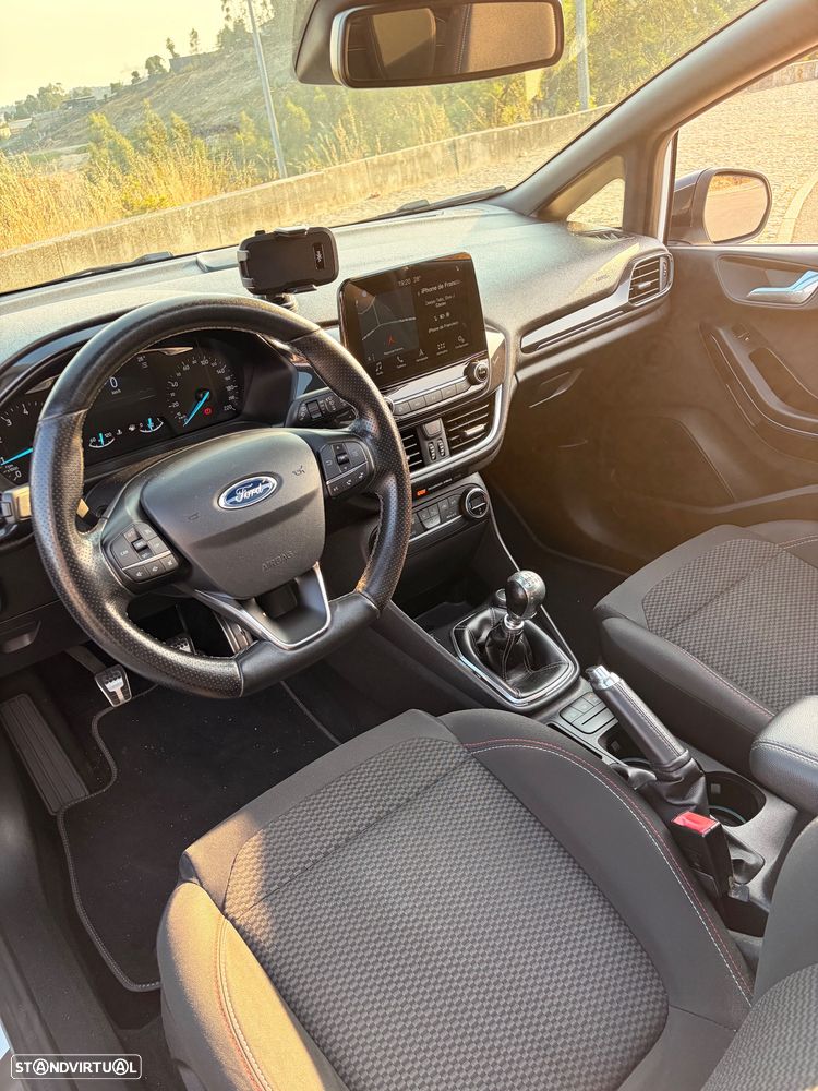 Ford Fiesta 1.0 EcoBoost ST-Line - 12
