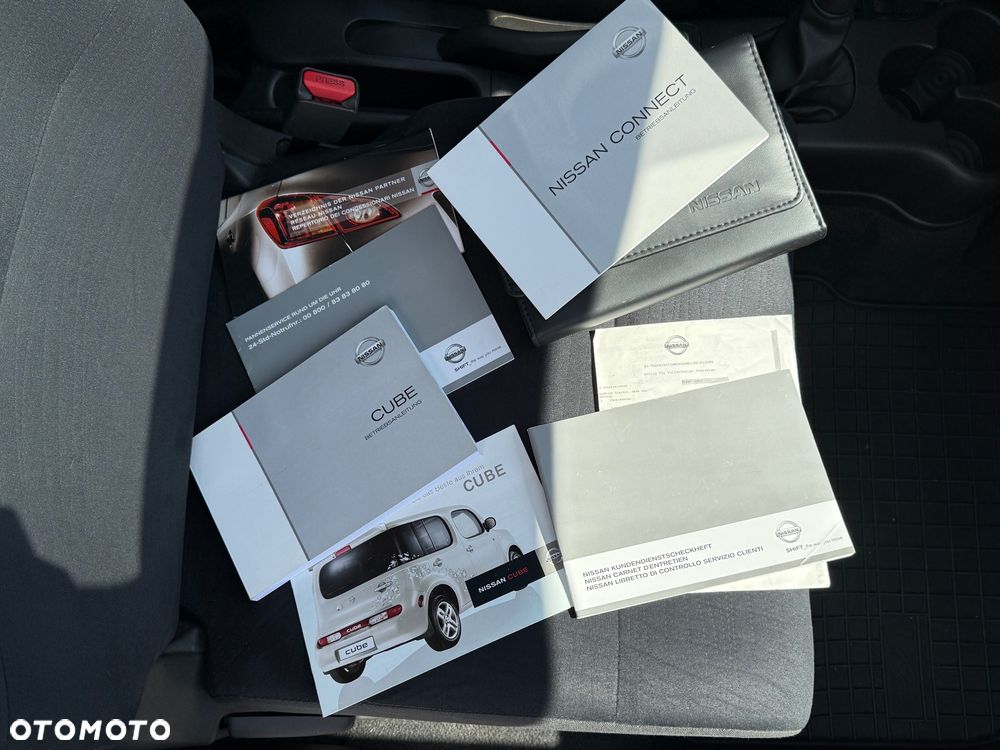 Nissan Cube - 11