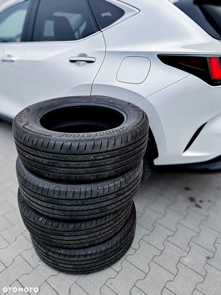 Lexus NX 350h Prestige AWD - 19