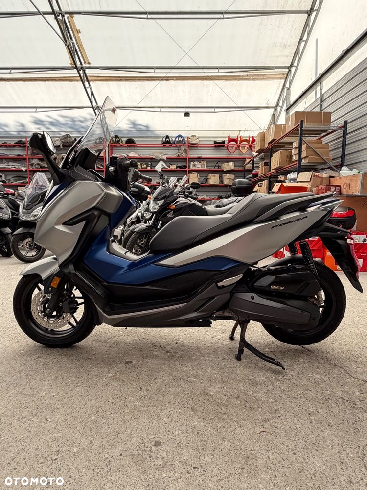 Honda NSS - 4